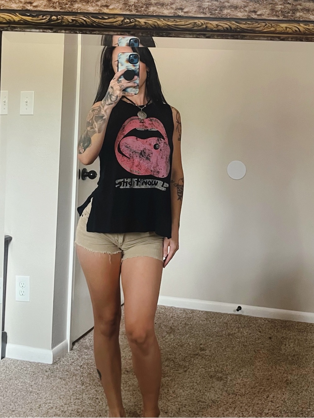 ‘ I won’t bite’ muscle shirt